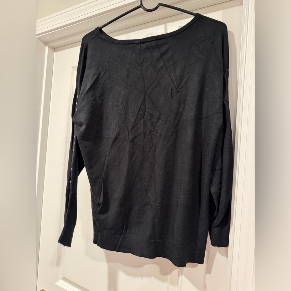 Women’s Black Sweater by Magnolia Grace! NWOT! Size XL!! - Picture 3 of 5